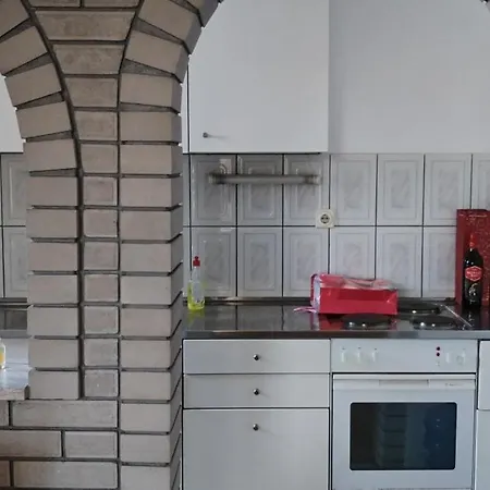 アパート Stamenkovic